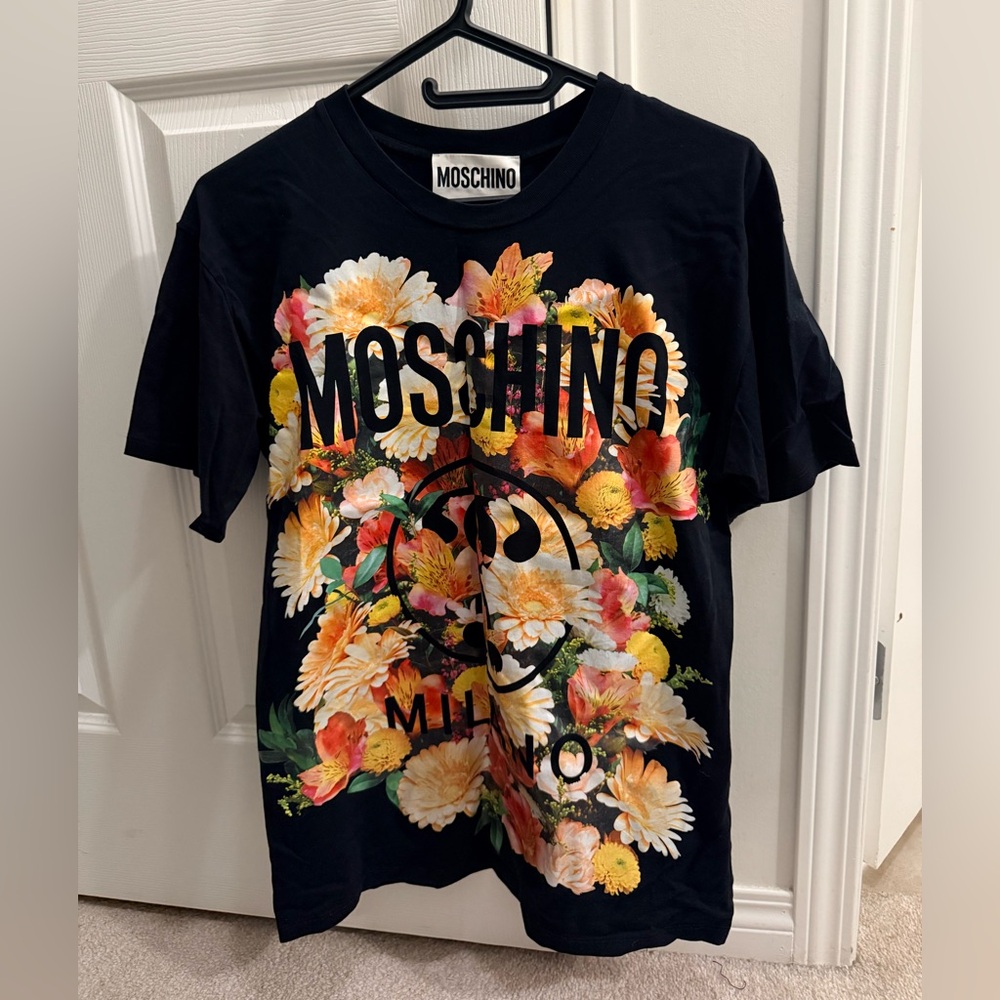 Authentic Moschino T-Shirt